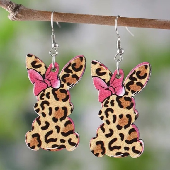 Boutique Jewelry - Animal Print Bunny Rabbit Dangle Earrings